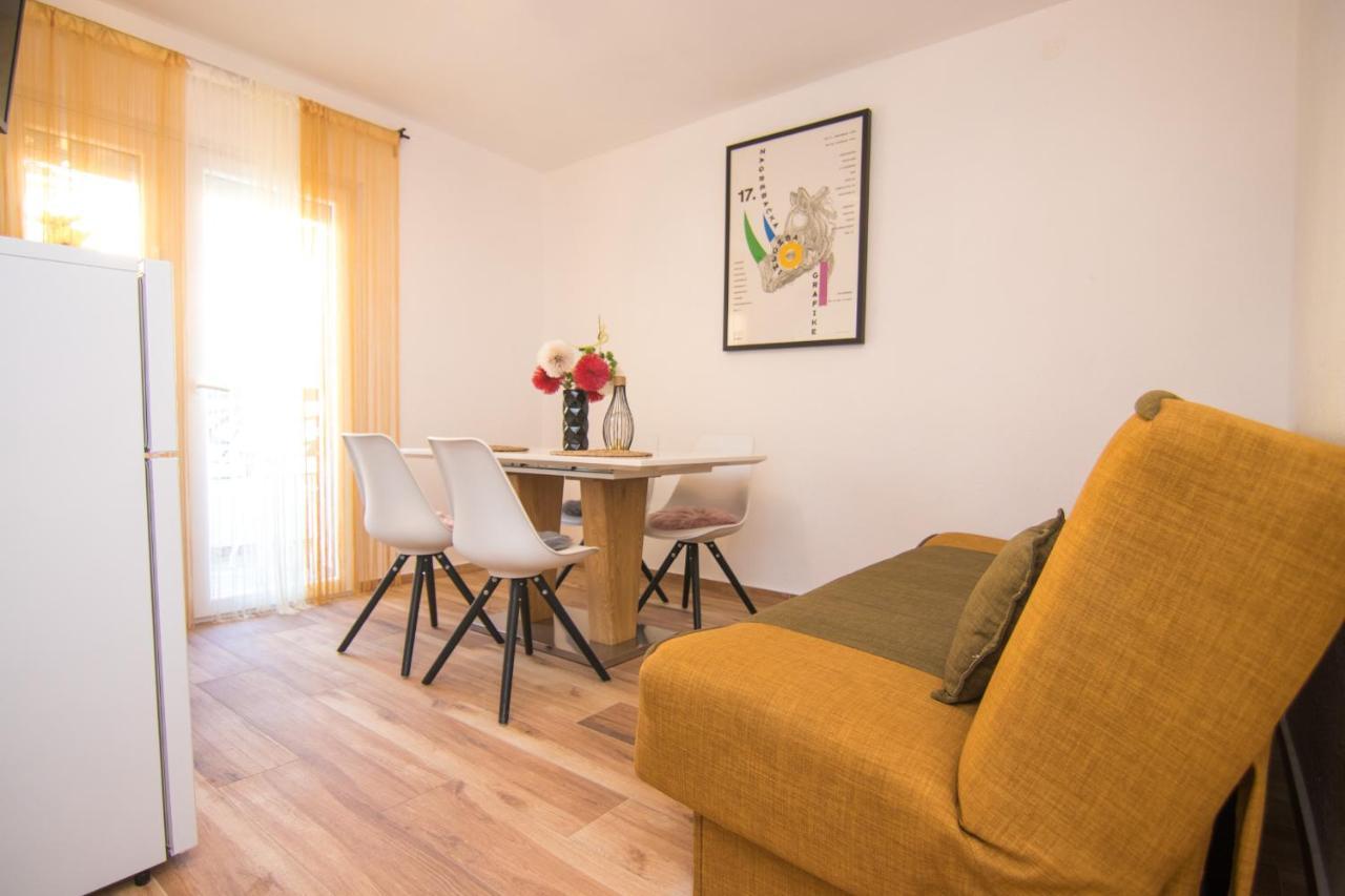Apartments Flowers 克尔克 外观 照片